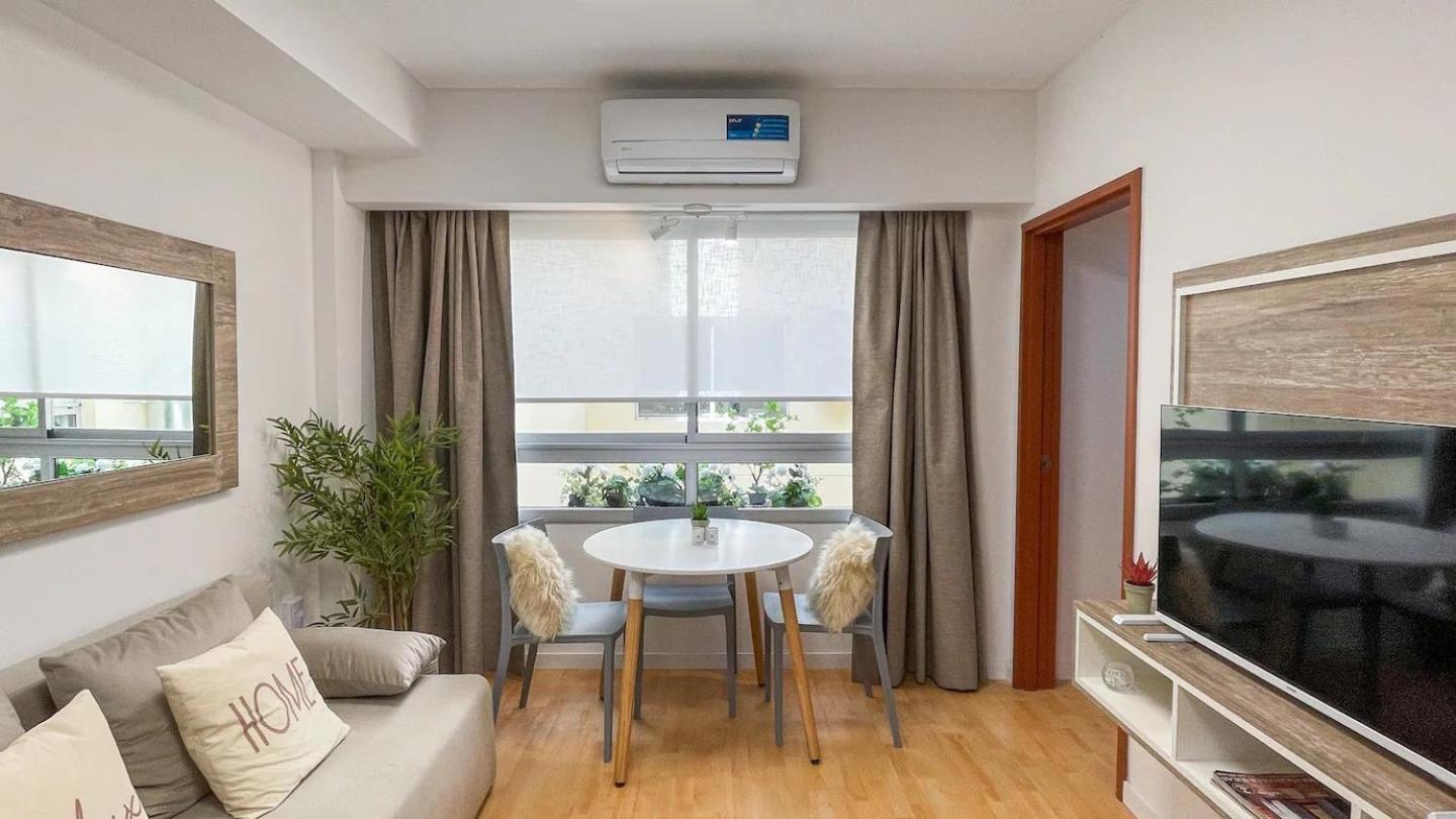 Apartamento Lujoso Y Amplio Departamento En La Mejor Zona De Palermo Sobre La Calle Paraguay 4