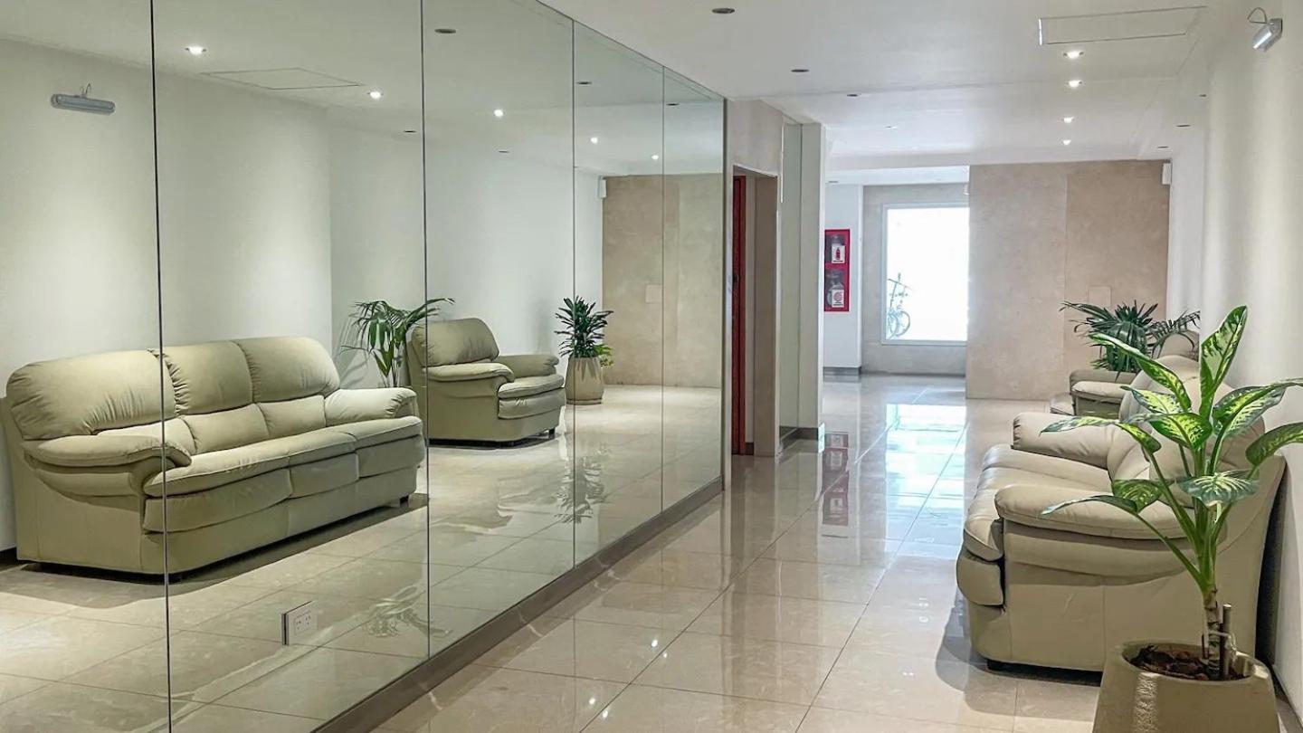 Apartamento Lujoso Y Amplio Departamento En La Mejor Zona De Palermo Sobre La Calle Paraguay 4 *