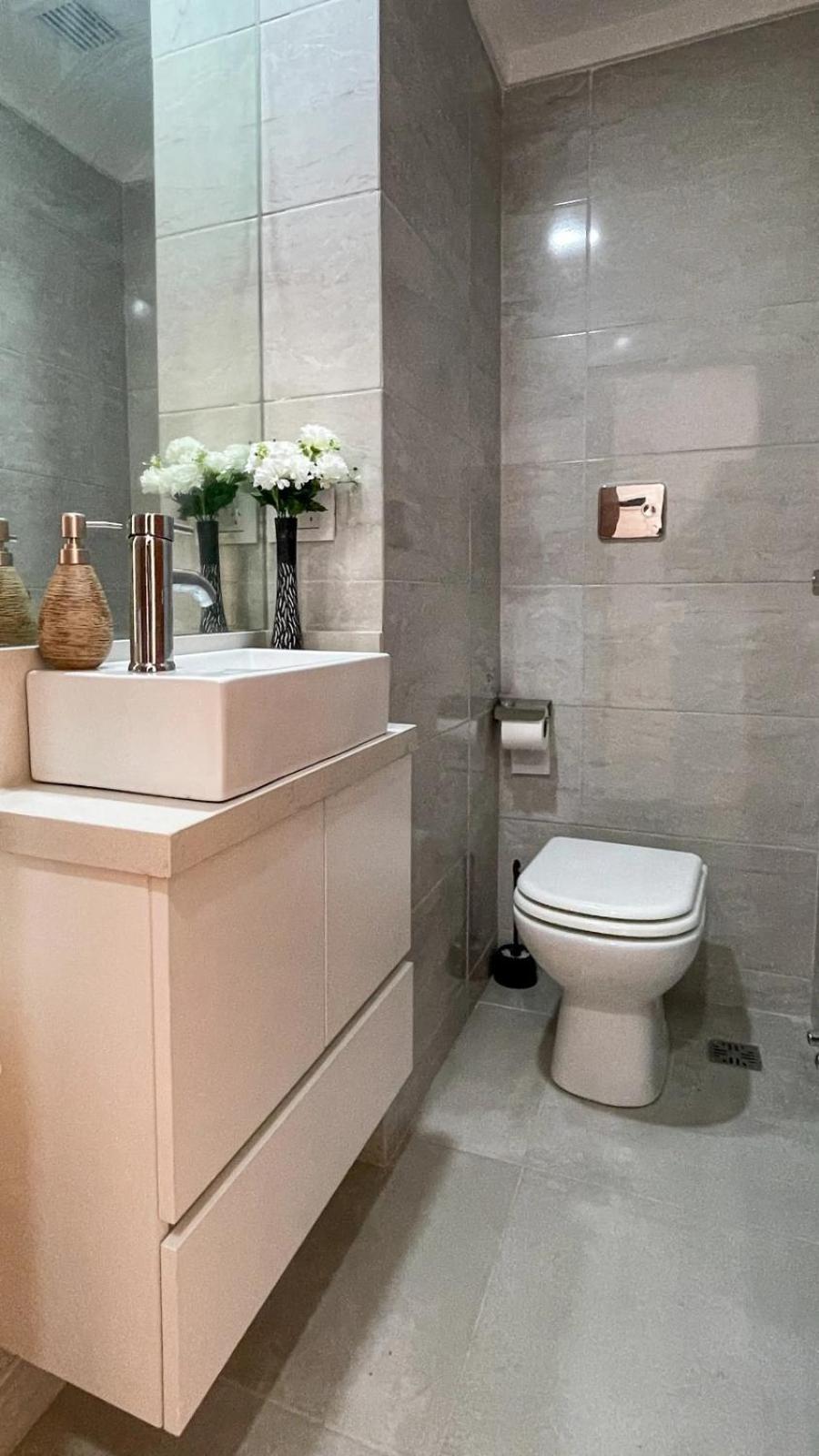 Apartamento Lujoso Y Amplio Departamento En La Mejor Zona De Palermo Sobre La Calle Paraguay 4